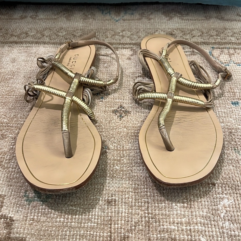 Gucci Anita Taupe Suede Flat Thong Sandal With Gold Accents